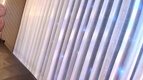 kataleya online show from November 1, 2025, 7:16 pm