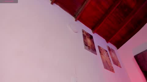 Snapshot of hazel_shy chatting on February 28, 2025, 1:37 am Im Hazel online show from February 28, 2025, 1:37 am