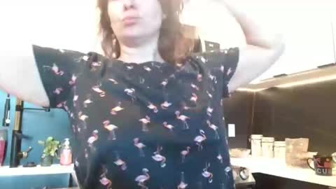 Hazel online show from June 3, 2026, 2:55 pm
