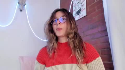 Snapshot of hazelbrownn23 chatting on March 10, 2025, 6:34 pm Hazel Brown online show from March 10, 2025, 6:34 pm