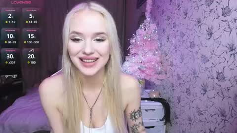 Snapshot of healing__girl chatting on January 2, 2025, 10:05 am Valeria online show from January 2, 2025, 10:05 am