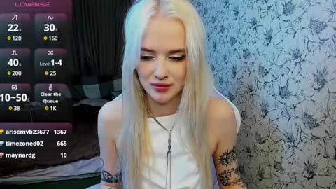 Snapshot of healing__girl chatting on January 29, 2025, 1:17 pm Valeria online show from January 29, 2025, 1:17 pm