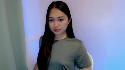 Snapshot of heart_of_asia chatting on December 3, 2025, 8:51 pm Yoshin online show from December 3, 2025, 8:51 pm