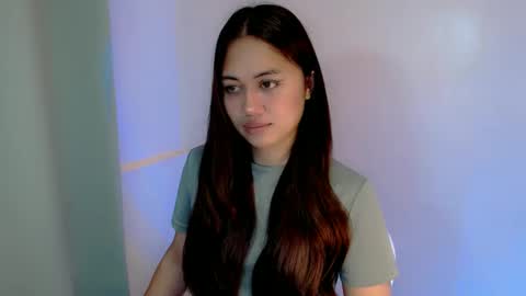 Snapshot of heart_of_asia chatting on December 19, 2025, 8:38 pm Yoshin online show from December 19, 2025, 8:38 pm