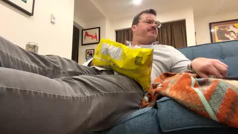 MT online show from November 11, 2025, 1:16 am