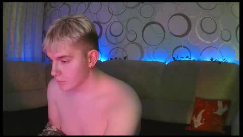 Snapshot of heatctrl chatting on February 22, 2026, 8:51 pm Justin online show from February 22, 2026, 8:51 pm