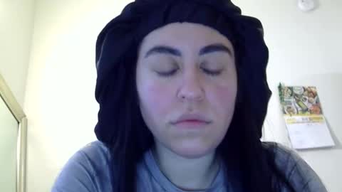 Snapshot of heatwavee chatting on January 5, 2025, 12:42 pm heatwavee online show from January 5, 2025, 12:42 pm