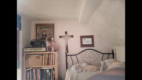 Snapshot of heaven_07 chatting on February 3, 2026, 6:57 pm heaven_07 online show from February 3, 2026, 6:57 pm