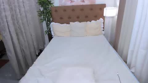 Goddess Heaven online show from October 15, 2025, 3:56 pm