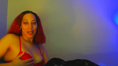 Heavenllyy online show from March 7, 2025, 8:23 am