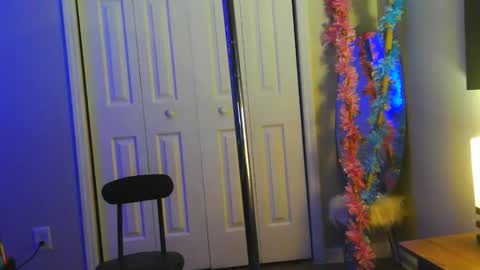 Snapshot of heavenllyy chatting on June 7, 2026, 2:37 am Heavenllyy online show from June 7, 2026, 2:37 am