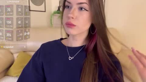 heavenmoth online show from January 18, 2026, 12:31 pm