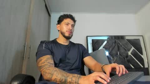 Snapshot of heavy_thor chatting on July 11, 2026, 1:19 am Thor online show from July 11, 2026, 1:19 am