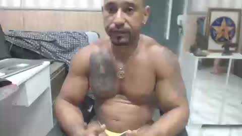 Snapshot of hebertgomes chatting on February 1, 2025, 1:12 am hebertgomes online show from February 1, 2025, 1:12 am