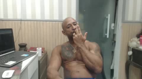 Snapshot of hebertgomes chatting on June 10, 2026, 12:00 am hebertgomes online show from June 10, 2026, 12:00 am