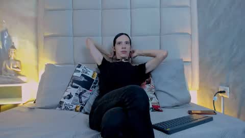 Keira Hecate online show from November 5, 2025, 8:09 pm