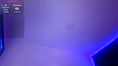 Snapshot of hecate_gh chatting on July 17, 2026, 10:14 pm Hecate online show from July 17, 2026, 10:14 pm