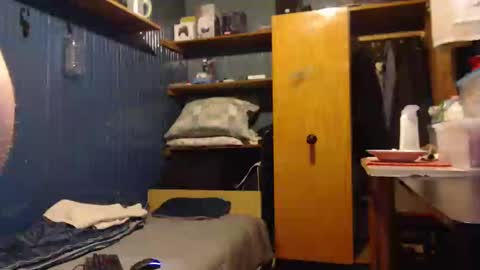 Snapshot of hedonista67 chatting on February 4, 2025, 5:45 pm hedonista67 online show from February 4, 2025, 5:45 pm