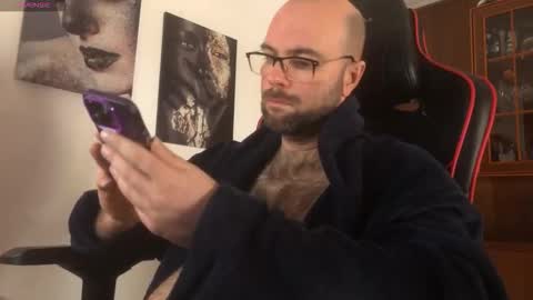 Fran online show from December 19, 2025, 2:24 pm