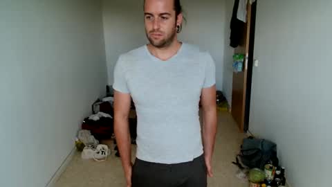 Snapshot of hei_69 chatting on September 12, 2025, 1:11 pm hei_69 online show from September 12, 2025, 1:11 pm