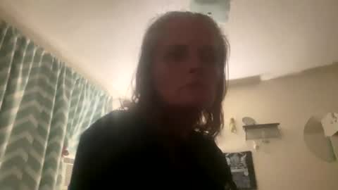 Snapshot of heidikinz chatting on July 13, 2026, 7:11 am HeidiKinz online show from July 13, 2026, 7:11 am