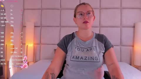 ANTARA REY online show from April 17, 2026, 12:19 pm