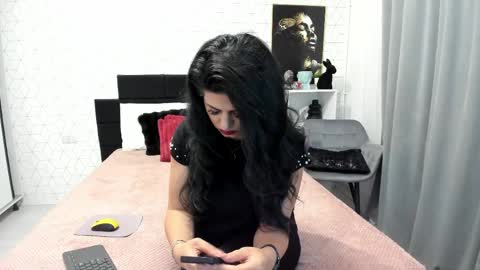 Snapshot of heidixcutie chatting on April 23, 2026, 2:57 am Heidi online show from April 23, 2026, 2:57 am