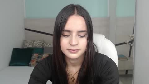 Heidy  online show from February 8, 2025, 8:21 pm