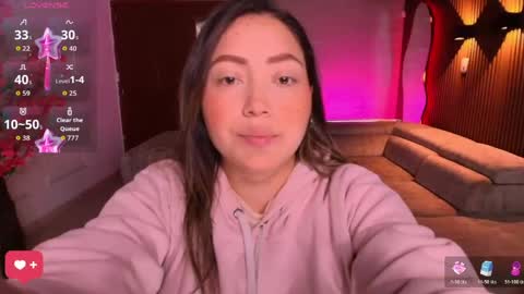 Heidy online show from April 21, 2026, 3:13 am