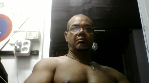 Snapshot of heistt chatting on June 24, 2026, 11:15 pm Heist Stein online show from June 24, 2026, 11:15 pm