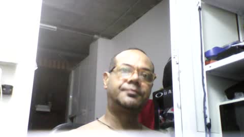 Snapshot of heistt chatting on July 23, 2026, 8:51 pm Heist Stein online show from July 23, 2026, 8:51 pm