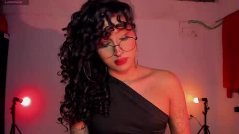 Snapshot of heka_prudence chatting on June 30, 2026, 3:29 am Heka Prudence online show from June 30, 2026, 3:29 am