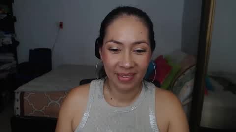 Helen online show from April 10, 2026, 6:12 pm