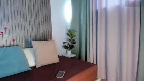 helena online show from February 14, 2026, 1:41 pm