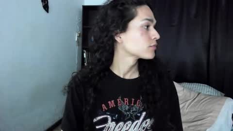 helena_spellman online show from October 27, 2025, 6:39 am