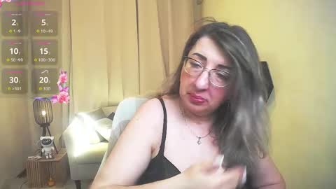 Snapshot of helenenigma chatting on March 16, 2026, 7:40 pm helenenigma online show from March 16, 2026, 7:40 pm