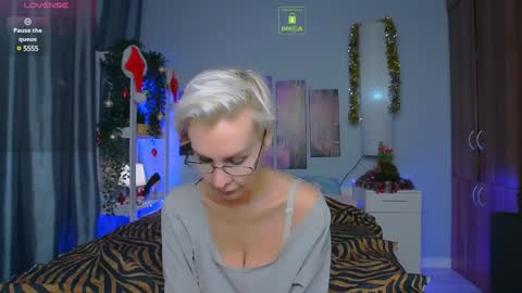Helga online show from December 21, 2024, 10:08 pm