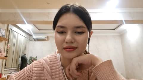 Alice online show from November 15, 2025, 3:52 pm