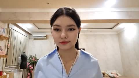 Alice online show from November 19, 2025, 5:02 pm