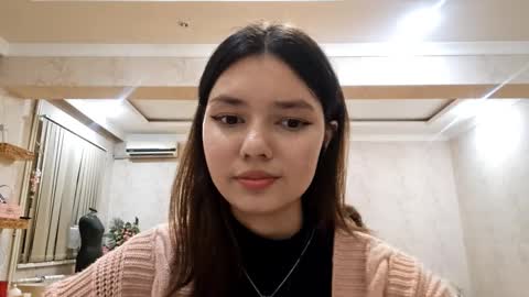 Alice online show from November 23, 2025, 3:45 pm
