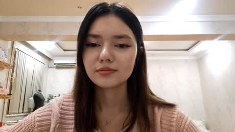 Alice online show from November 28, 2025, 3:14 pm