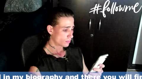 Snapshot of hell_boy66 chatting on December 4, 2024, 11:46 pm Eros online show from December 4, 2024, 11:46 pm