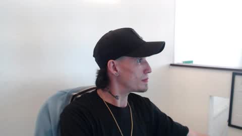 Snapshot of hell_boy66 chatting on February 24, 2026, 10:08 pm Eros online show from February 24, 2026, 10:08 pm