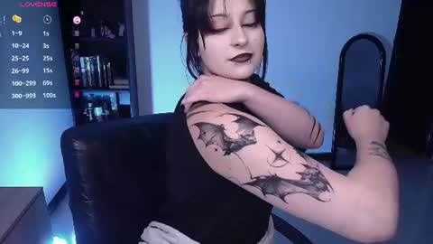 Snapshot of hell_dancer_ chatting on July 4, 2026, 1:56 am Lexa online show from July 4, 2026, 1:56 am
