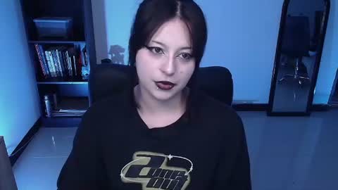 Snapshot of hell_dancer_ chatting on July 15, 2026, 3:45 am Lexa online show from July 15, 2026, 3:45 am