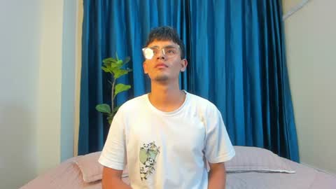Snapshot of hell_dantex chatting on August 2, 2026, 8:18 pm hell_dantex online show from August 2, 2026, 8:18 pm