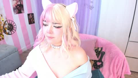 Laura online show from January 23, 2025, 2:44 am