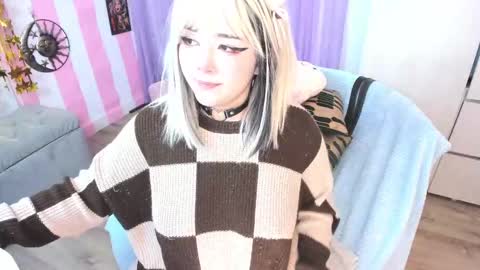 Laura online show from February 14, 2025, 12:09 am