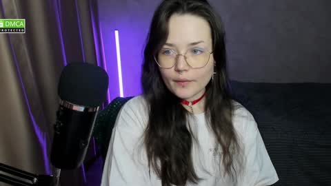 Red online show from January 8, 2025, 6:52 pm