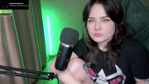 Red online show from March 4, 2026, 8:59 pm